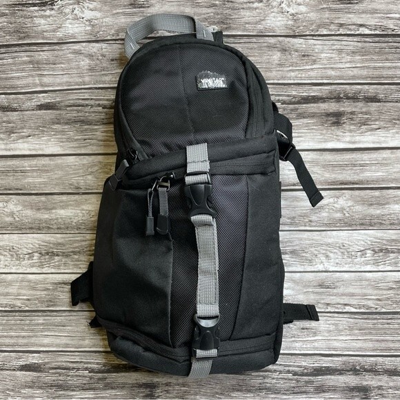 Vivitar DSLR Camera Camcorder Sling Backpack Carry On Travel Bag Black Green - Picture 1 of 11